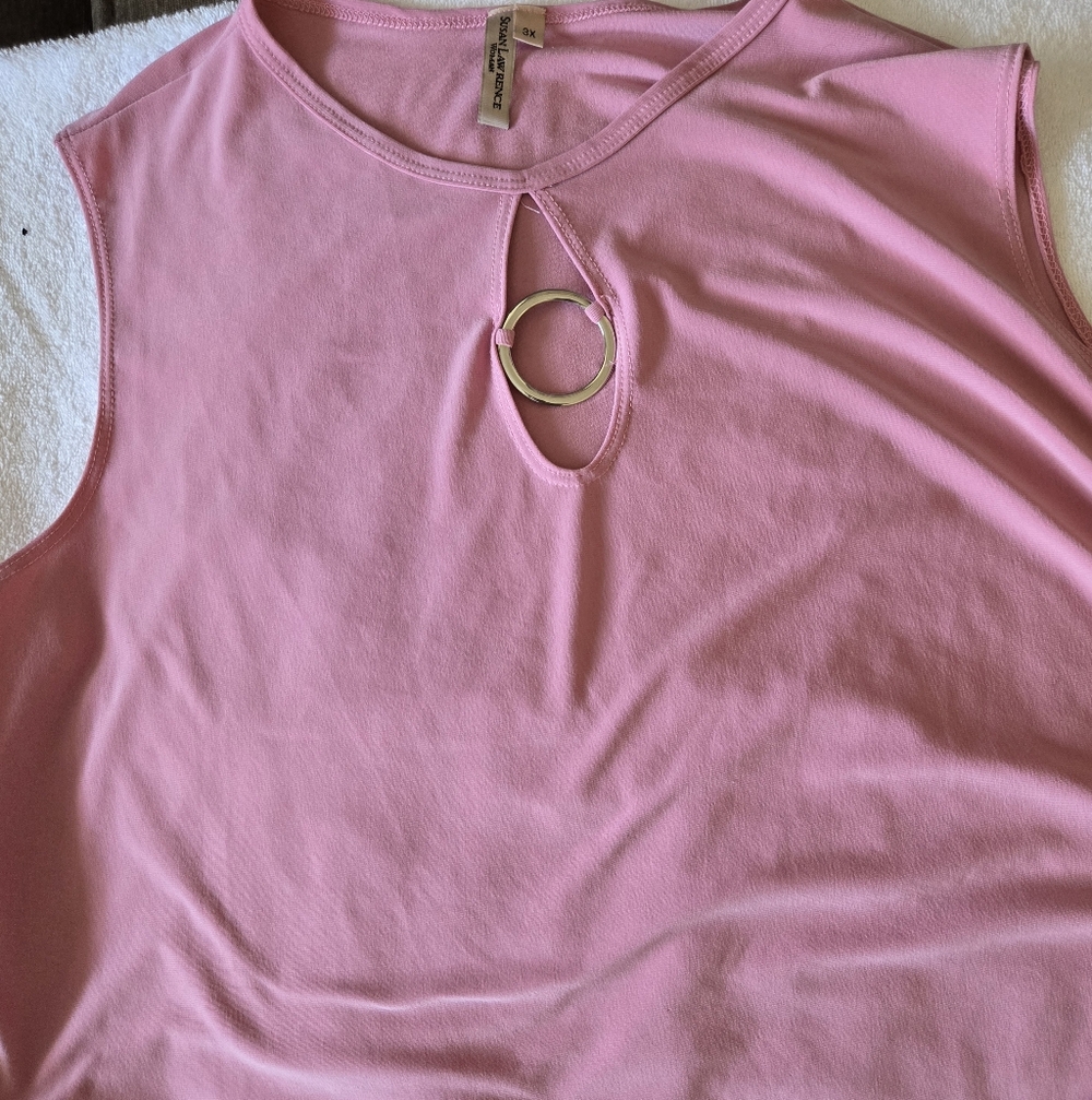 Susan Lawrence 3x Top